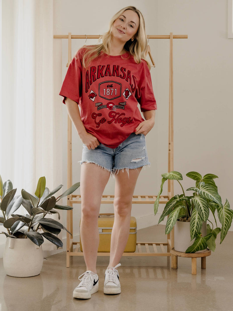 Gameday 2026 Arkansas Razorbacks: Best Red Outfit Ideas, LivyLu Graphic Tees & Face Tattoos