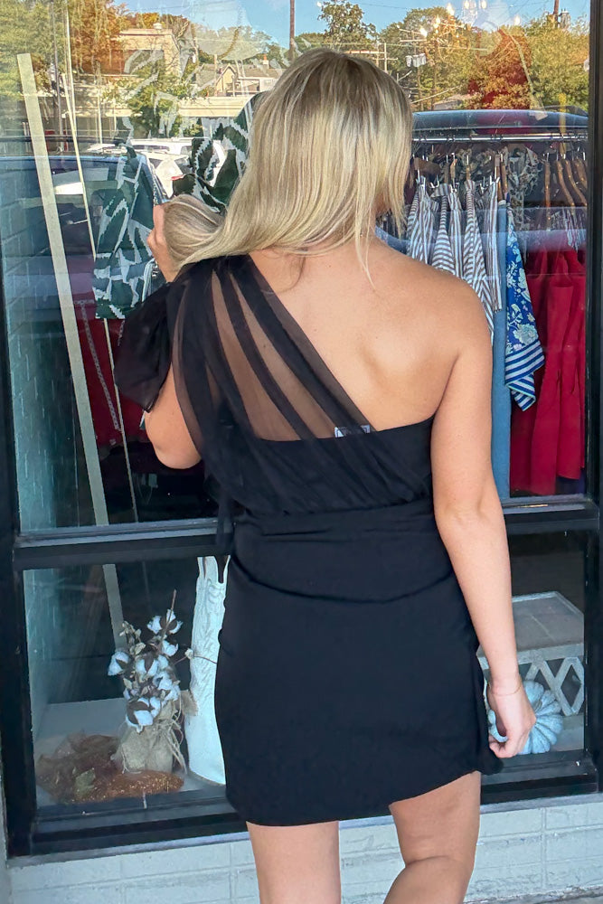 black dress with bow on shoulder TCEC Strapless Black Mini Dress with One-Shoulder Tie Bow – Simply Dixie Boutique Large