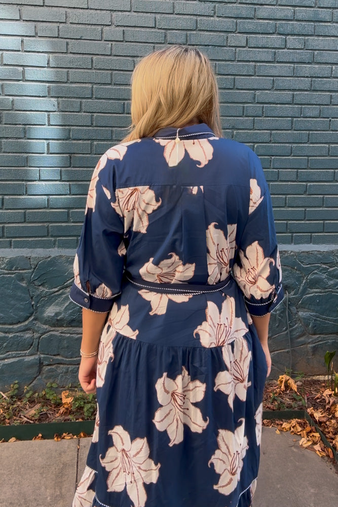 Entro Belted Floral Midi Dress back