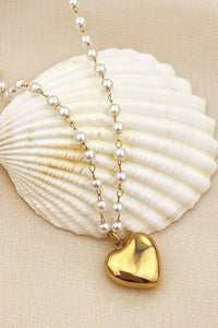Heart and Pearl Necklace