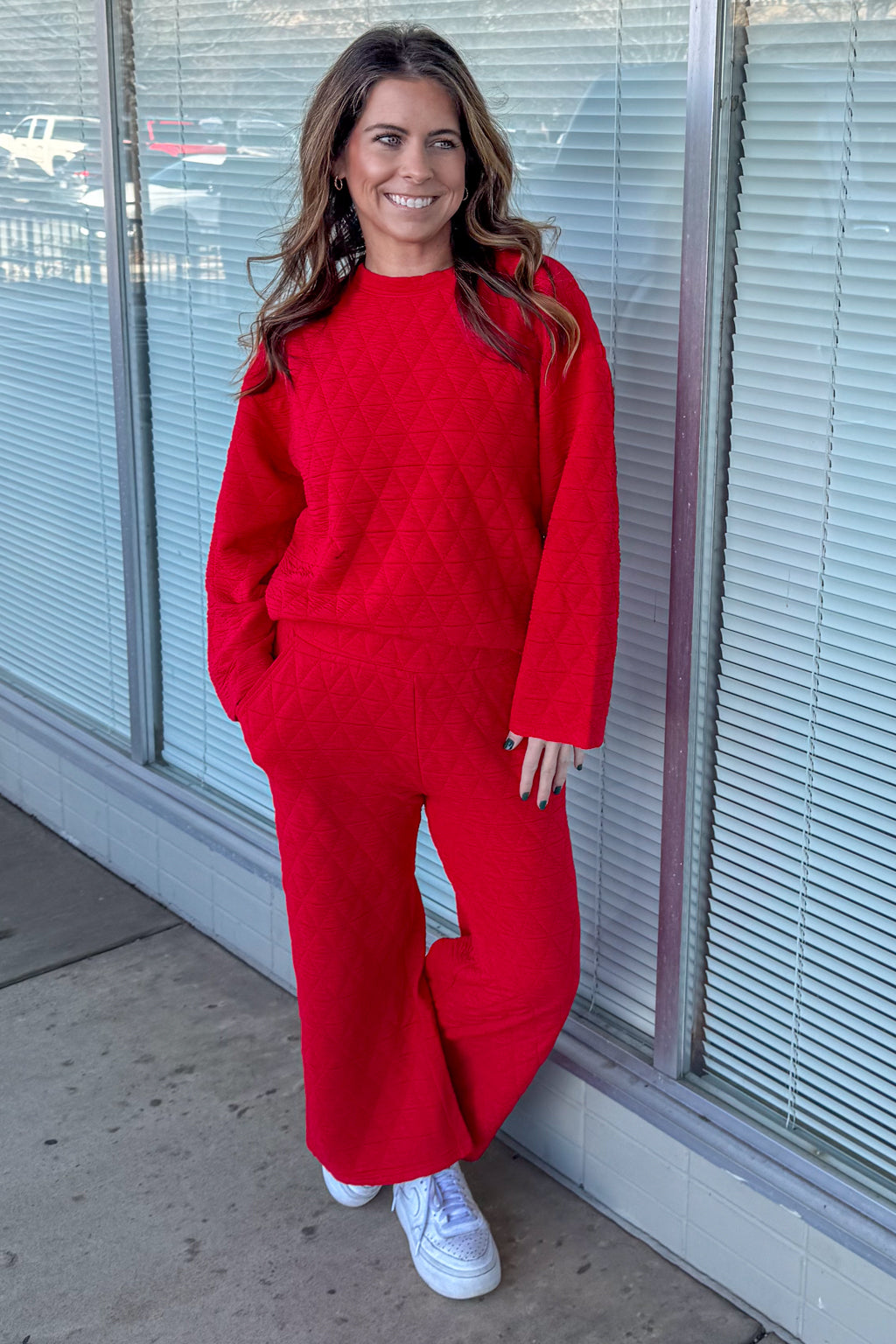 Red jumper outlet pants