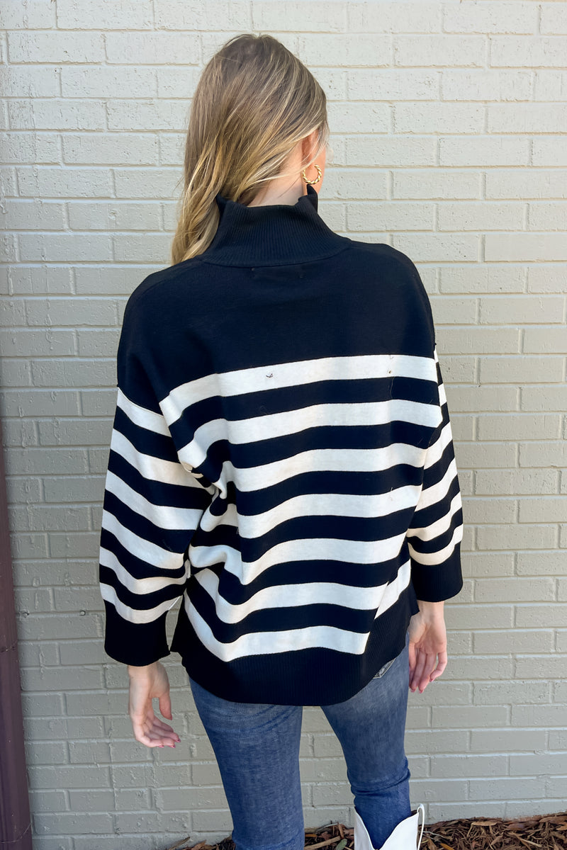 Song On Repeat Sweater Top-Black/Ivory