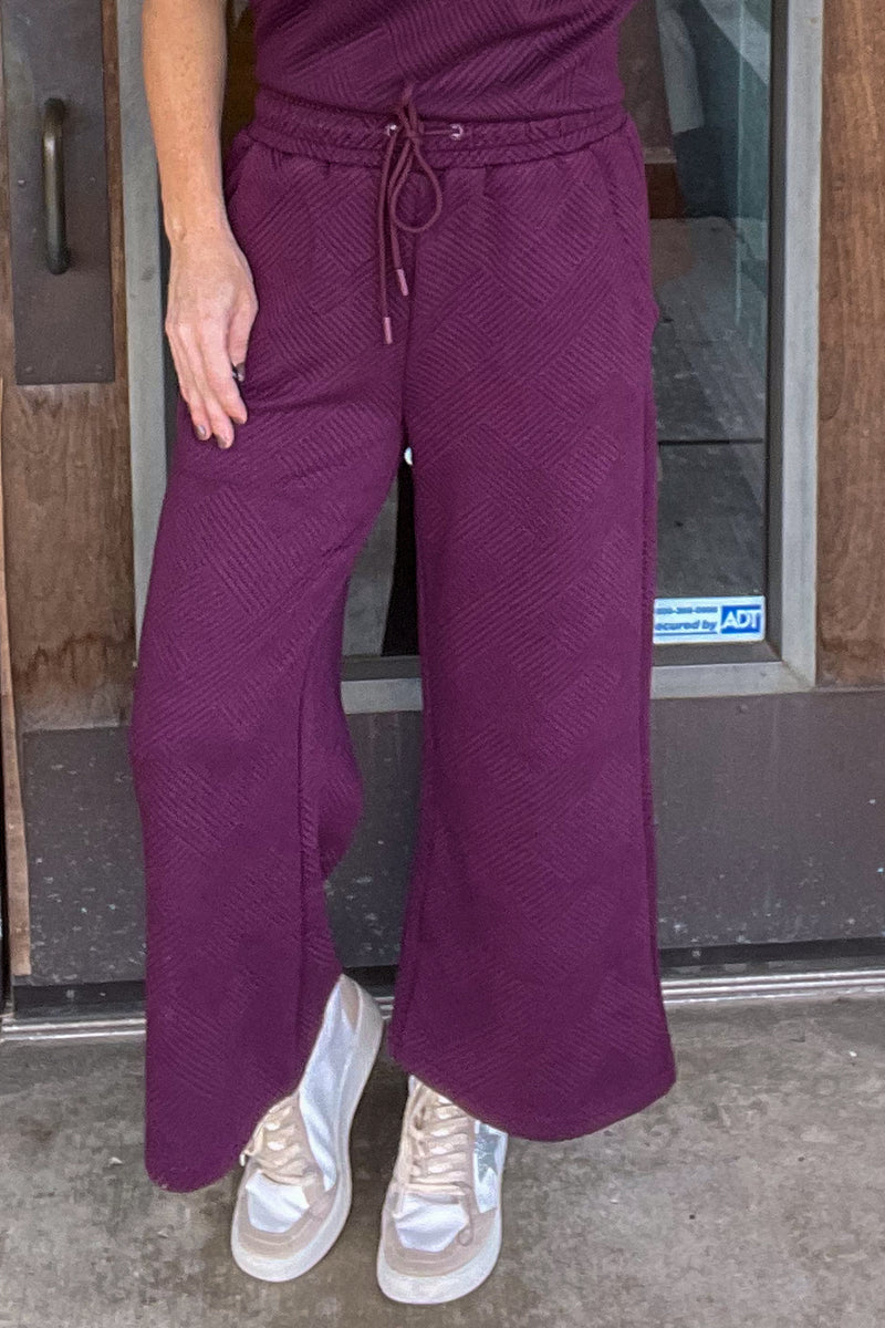 See and Be Seen Textured Set Burgundy