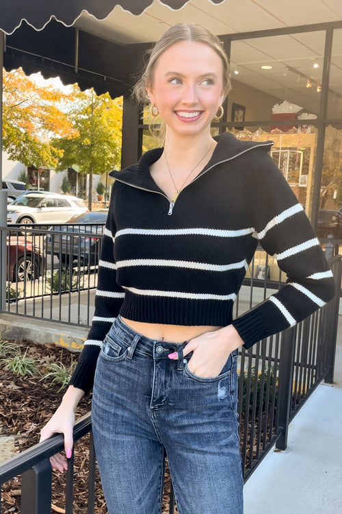 Effortless Elegance Sweater Top-Black/Ivory