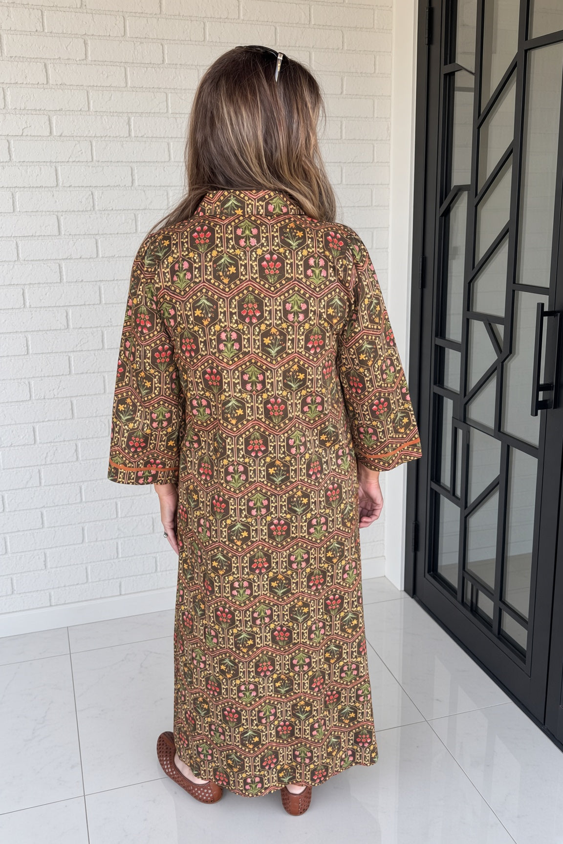 Back view of Jodifl fall patterned maxi dress