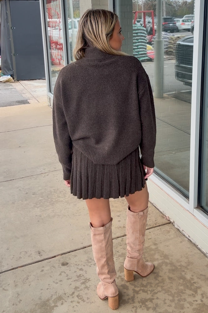 Turtleneck Pullover Sweater And Pleated Skirt Set-Dark Brown