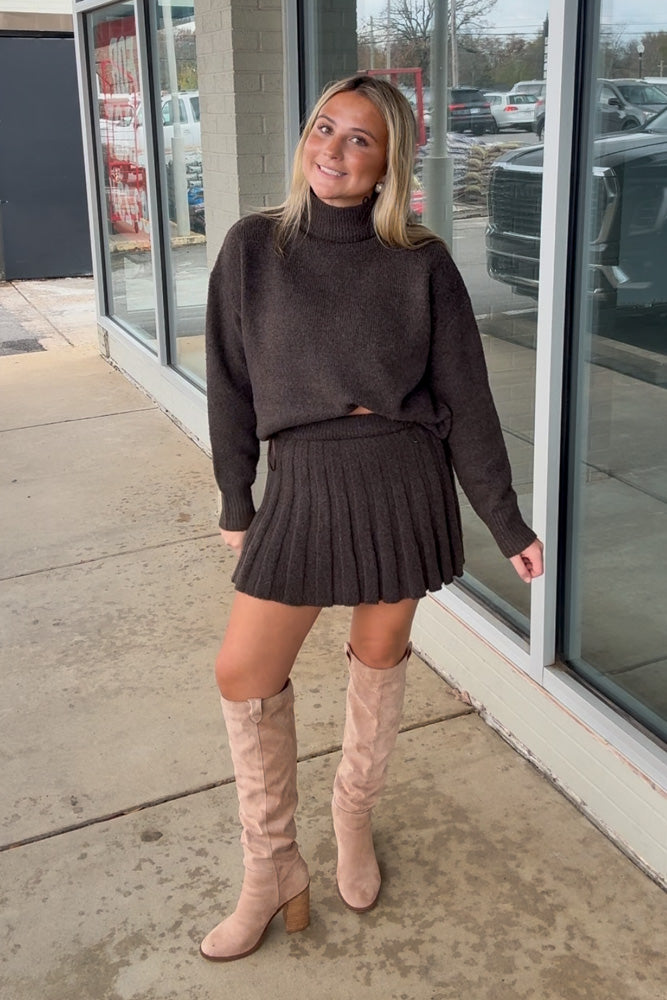 Turtleneck Pullover Sweater And Pleated Skirt Set-Dark Brown