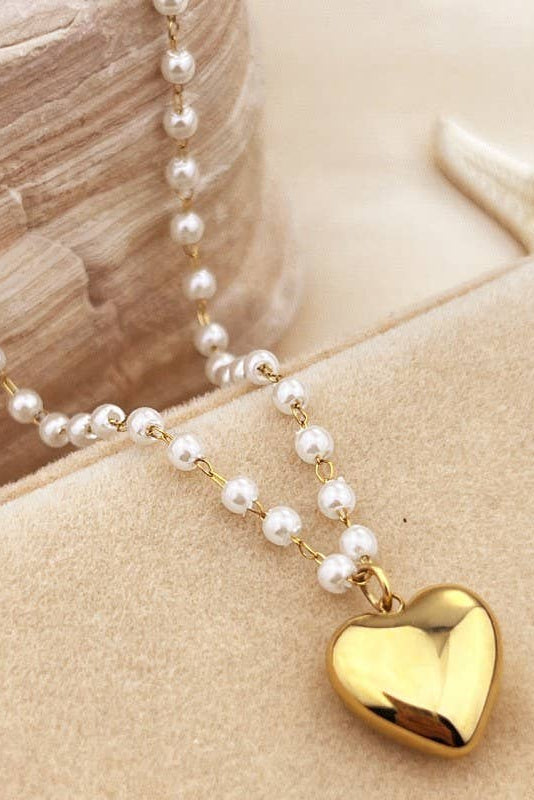 Pearl Necklace With Heart Charm