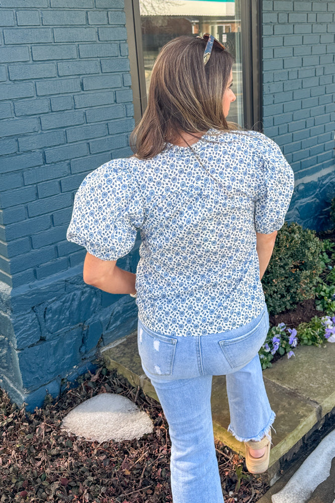 Fields On Blooms Puff Sleeve Top Back-Blue/White - Simply Dixie Boutique