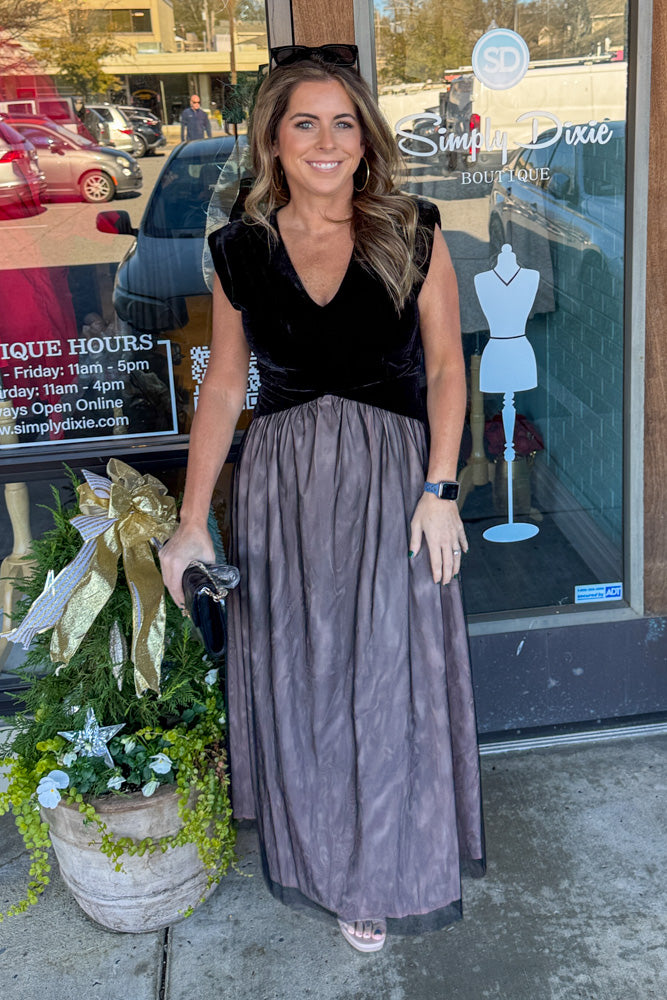 SALE-Midnight With You Velvet Bodice Maxi Dress - Black