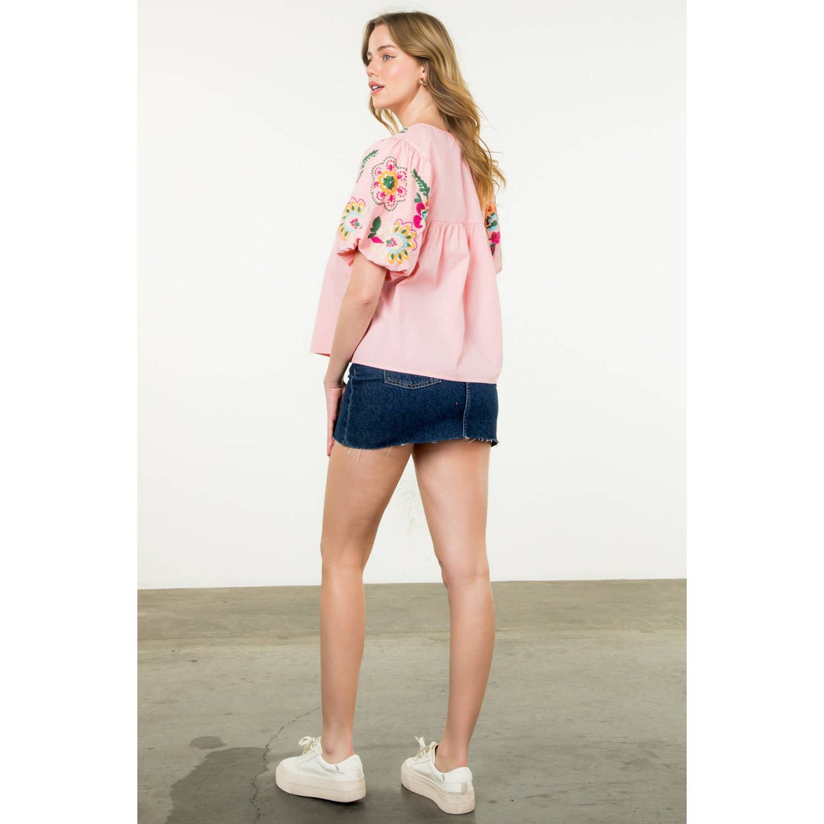 THML - Embroidered Detail Puff Sleeve Top-Pink