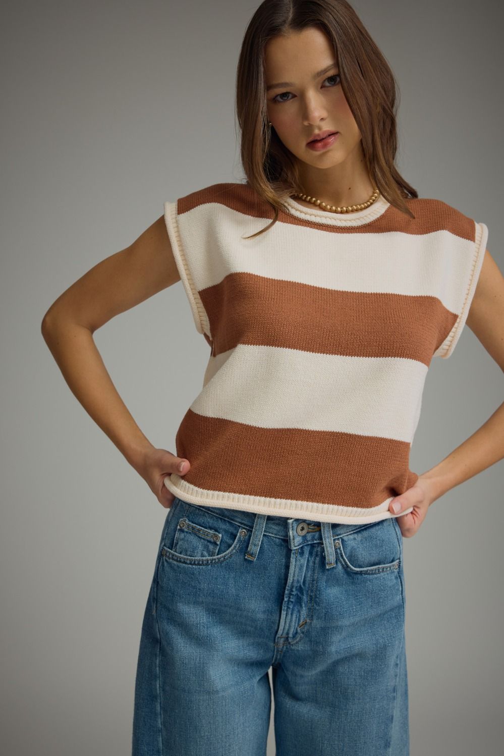 Chic Mindset Sleeveless Sweater Top-Mocha