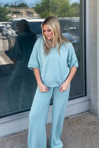 Scuba Collared Short Sleeve Pullover And Center Seam Pant
