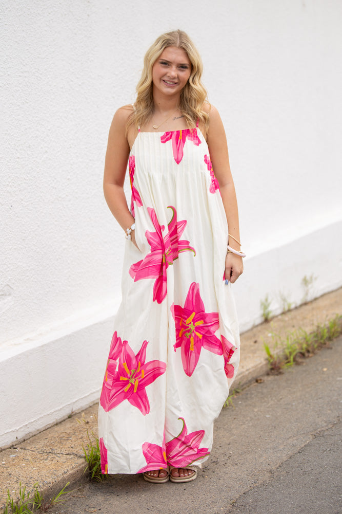Tropical Destinations Floral Pleated Maxi Dress-Cream