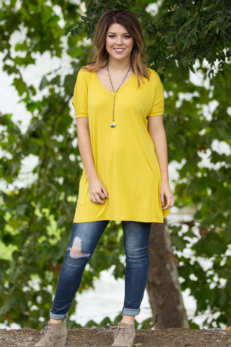 The Perfect Piko Short Sleeve V-Neck Tunic-Mustard