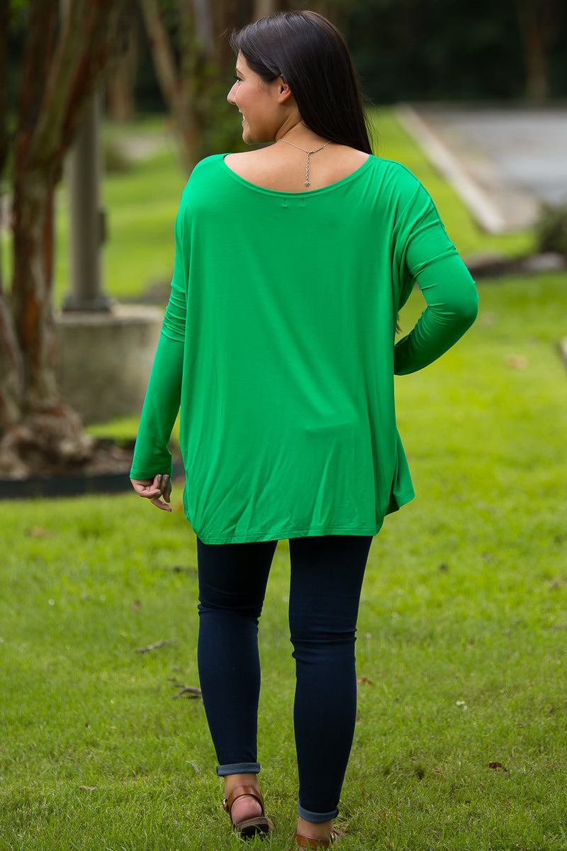 The Perfect Piko Top-Kelly Green
