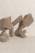 Oasis Society-Katherine Platform Heels