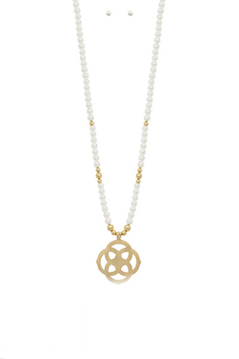 Geo Metal & Pearl Beads Necklace-Cream